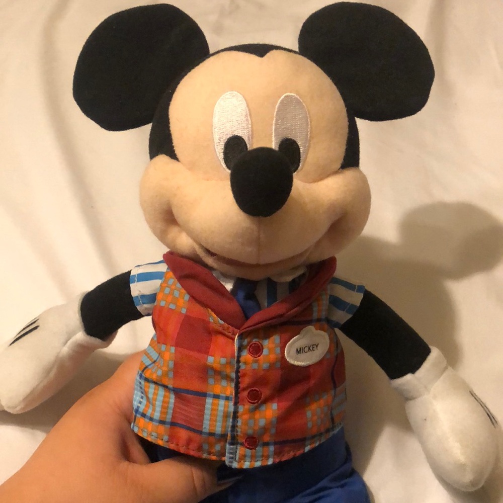 Cast Member Mickey Mouse